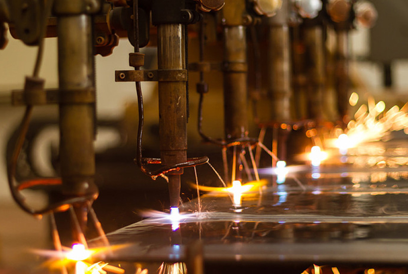 CNC Metal Cutting with Oxy Hydrogen Gas Cutting System